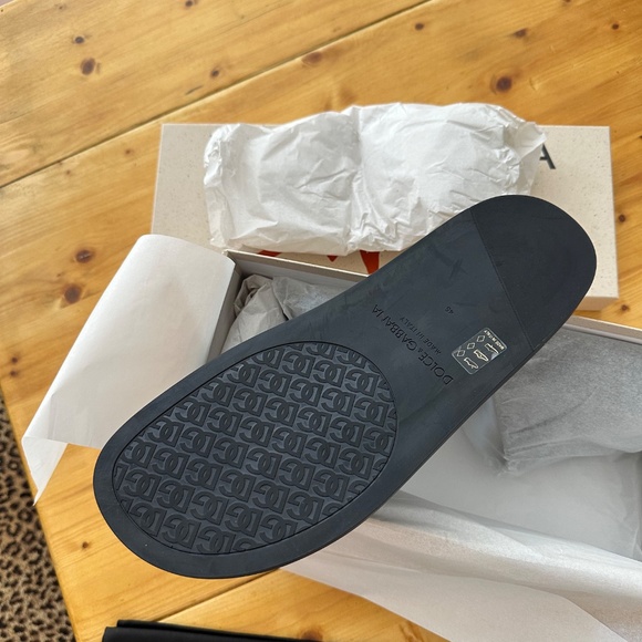 D&G slide